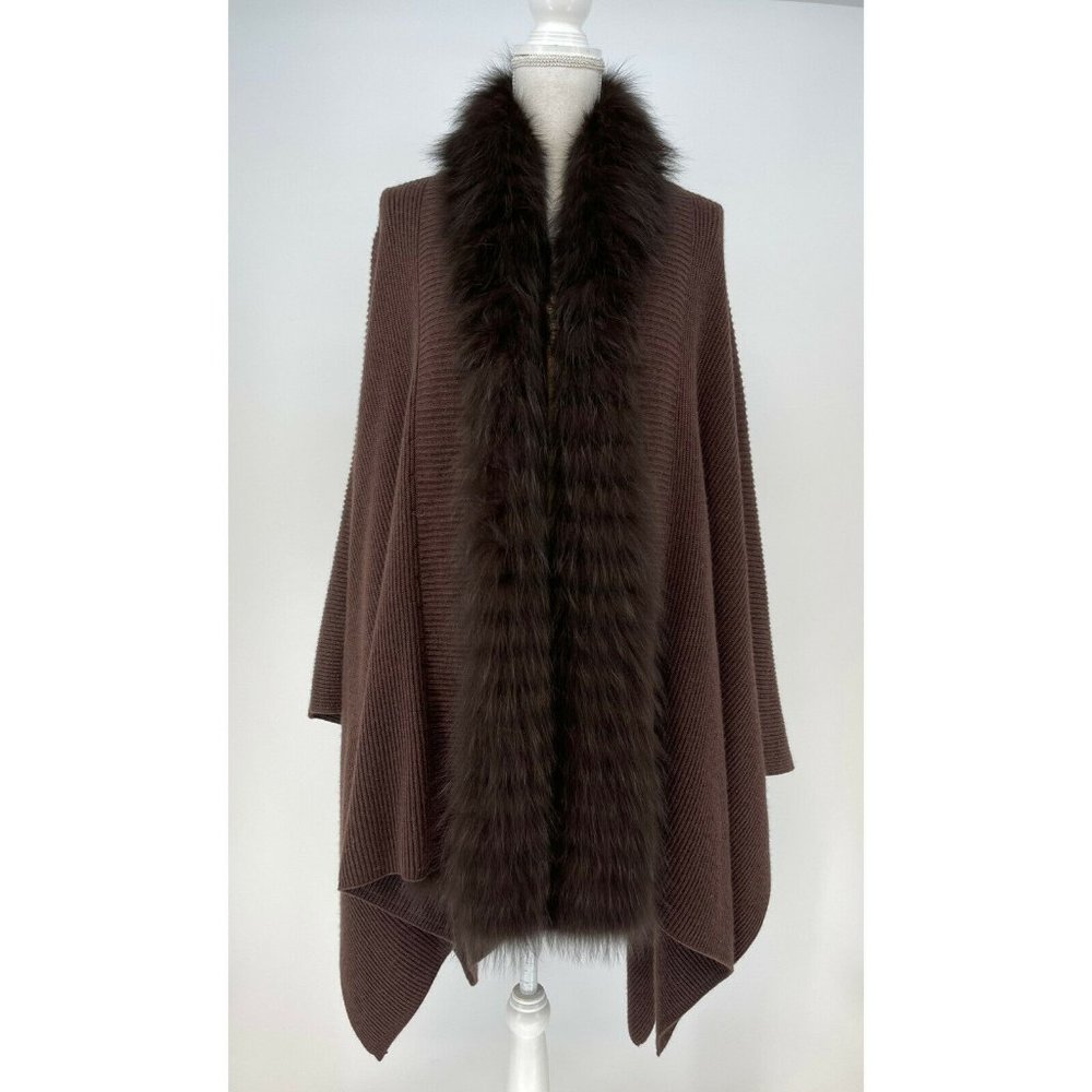 Elegant Brown Genuine Fur-Trimmed Women's Cape Cashmere And Silk